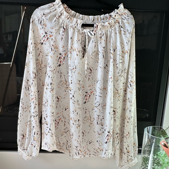 a new day Tops - XL BLOUSE A NEW DAY LIKE NEW